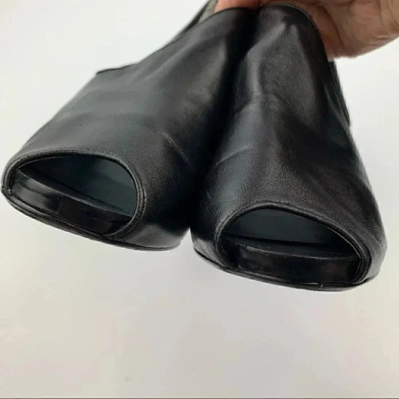 Max Studio ankle booties size 8.5 black leather - Picture 10 of 11